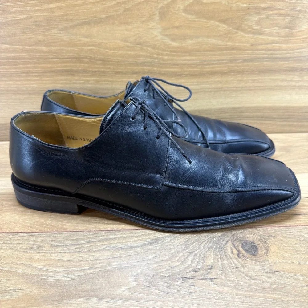Mezlan mens size